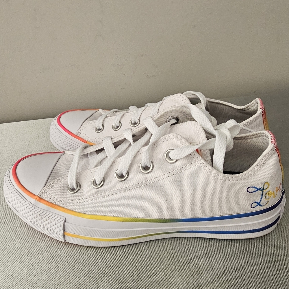 NWOB  CONVERSE White Low Love Pride Sneakers, Shoes - Picture 5 of 9